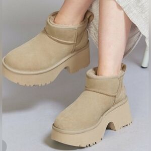Size 7 - Women's UGG Classic Ultra Mini New Heights Platform Boot